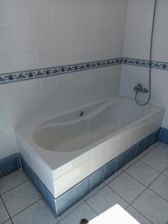 The Artist House Hotel Arco da Calheta  Kamer foto